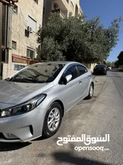  6 كيا k32017 ماشيه 150 الف  ما عليها عيوب 4 جيد  فل فل  قابل للتفاوض ب شكل بسيط
