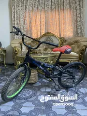  1 بسكليت مقاس 20 للبيع 25 نظيف مغير جنزير مغير يود في حي شرقي