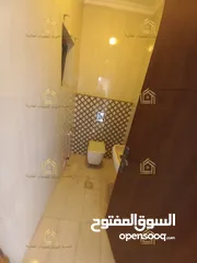  17 شقة مميزة - خلدا - 3نوم 1ماستر - 220م - بإطلالــــه مميزة - قرب الخدمات - موقع هادئ ومميز