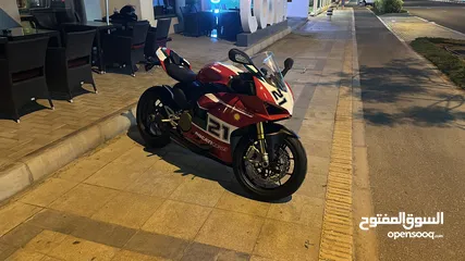  7 Ducati V2 special edition Bayliss - WhatsApp 056-9000 354