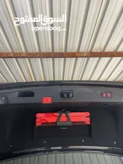  25 Mercedes e200 cgi2010w212السعر غير قابل للتفاوض صورة الفحص  السياره بالصور 4جيد  اعلى صنف ا