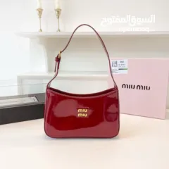  3 Miu Miu  الوان الموسم جمال و أنوثة وأناقة بقطعة واحدة فقط