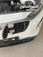  23 هونداي كونا كهربائيه بالكامل فل إضافات اعلى صنف غرفه ملونه مميزه جدا فحص كامل بمواصفات مميزه