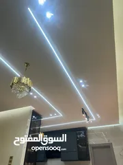  5 بيت مستقل مساحه البناء صافي175متر البناء الفعلي 240م // تشطيب سوبر ديلوكس، منطقة هادئه ومطله وجميله.