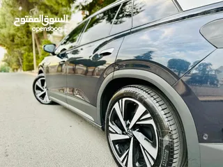  8 Volkswagen ID6 Crozz Pro 2022VIP اوتوسكور A+ ممشى قليل  فل كامل اعلى صنف