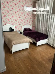  6 شقه سوبر ديلوكس في الجاردنز للبيع الشقه تستحق المشاهده للبيع المستعجل المنطقه جدا مرغوبه