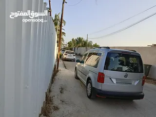  4 كادي 2017 مبطنه الماني 6+1 فحص شركه بسعر حرق 73000 ألف نقدا بدل وارد منبدل ماتور 2000
