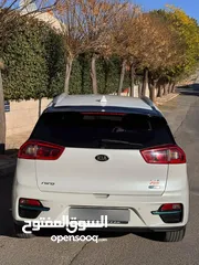  7 (قابل للبدل )كيا نيرو 2021 فل كامل ما عدا الفتحة كهرباء بالكامل