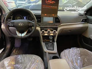  9 Hyundai Elantra SEL 2019 2.0L