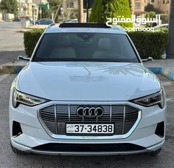  1 Audi e-tron 55 Quattro 2023