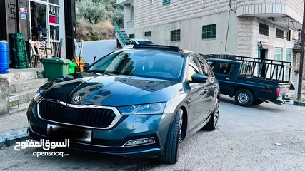  11 سكودا استيشن