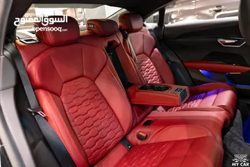  24 2023 Audi e-tron GT - وارد الوكالة