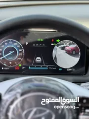  11 هونداي توسان 2022  فل اضافات بدون فتحة سقف  فحص نخب  عداد 22 الف كيلو  الجب كرتونة
