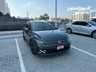  27 للبيع فولكس فاجن جولف GTi الشكل اليديد موديل 2021  (خليجي)