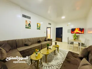  7 F3  /  غرفة وصالة - قريب من الحوت وهاشم  هايبر ماركت -  ايجار شهري  - شامل جميع الفواتير -  الروضة 3