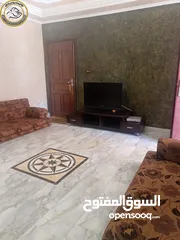  17 شقة أرضية مميزة للبيع في خلدا 200م مع ترسات امامية 60م تشطيب سوبر ديلوكس