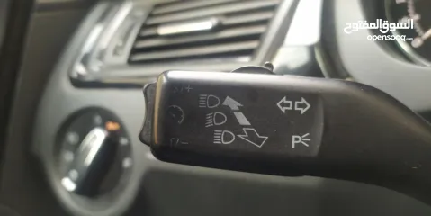  25 سكودا رابيد هاتشباك 2015 تدريب سياقة