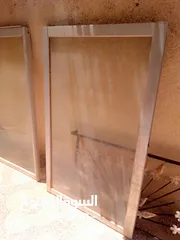  1 شباك متر ونص ب متر ونص بدون حلق مع حماية 50دينار