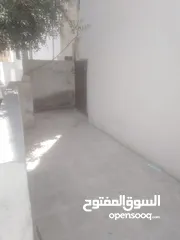  12 بيت 3 طوابق للبيع