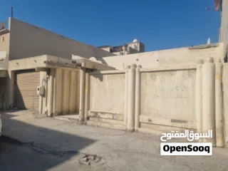  1 منزل قديم للبيع