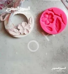  1 قوالب سيلكون بأشكال مميزة للشمع والرزن