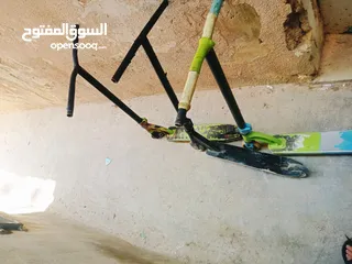  2 سكوترات اطفال