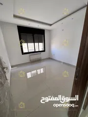  2 جديدة لم تسكن سوبر ديلوكس