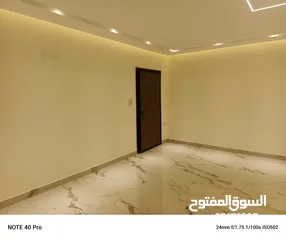 8 شقق سوبر ديلوكس للبيع