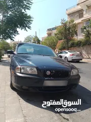  5 سياره فولفو 2001 للبيع 4 جيد بنزين