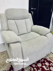  4 Soft chair with footrest