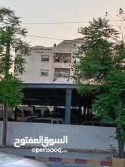  4 شقه للبيع اربد مجمع الشيخ خليل قريبه من دوار القبه وكلية البنات وبجانب المستشفى الاسلامي من المالك