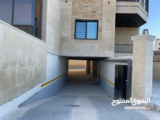  3 شقة مميزة وراقية للبيع