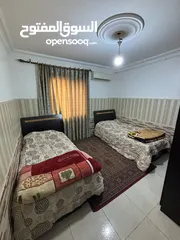  4 شقق مفروشة