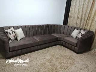  13 تنجيد جميع انواع الكنب والجلسات العربيه والخليجيه  وصيانه الكنب داخل المنزل