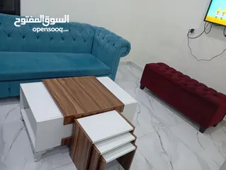  2 طقم كورنر تفصيل بحاله ممتازة