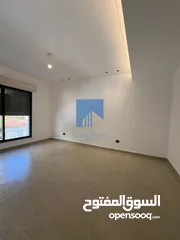  4 شقة أرضية فاخرة للبيع في الدوار السابع  - بالقرب من كوزمو 150م مع ترس تشطيب سوبر ديلوكس لم تسكن