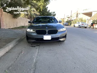  1 BMW 2021 530i xdrive