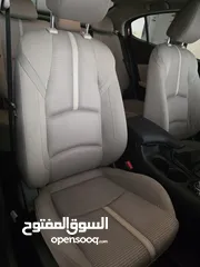  16 مازدا 3 2018 لون خمري بحالة ممتازة للبيع