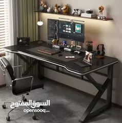  1 طاولة جيمينغ احترافية بتصميم عصري ومتين اختبر تجربة لعب مريحة ومنظمة