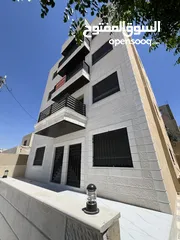  4 عمارة للبيع أربع شقق طابقية مساحة الشقة 148 متر في ماركا الشمالية قرية خالد بن الوليد