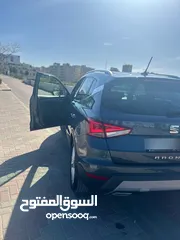  4 سيات ارونا fr  للبيع عالكاش فقط / انظف حبة بالبلد