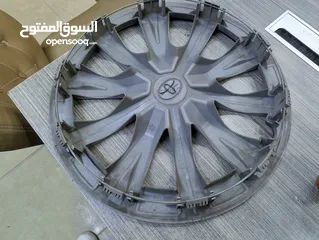  2 طاسات جنط كامري