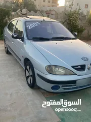  16 رينو ميجان 2001فحص نضيف للبيع او للبدل علا هيونداي سنتافي