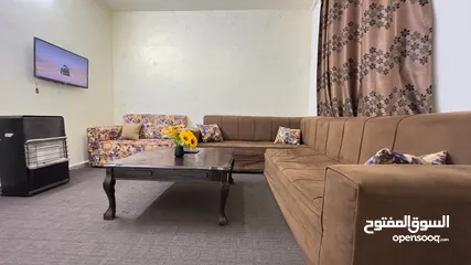  1 شقة جديدة مفروشة للايجار دوار صحارى من المالك