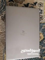  1 لابتوب سلم HP elitebook سلفرية اللون  