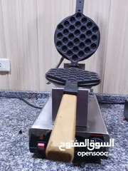  24 عدة وافل وكريب و ماكينة بوظة على الصاج وثلاجة ومطبخ لاتيه وفلتر ونثريات