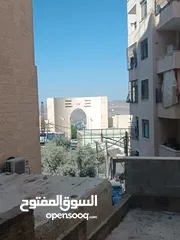  1 شقه مميزة للاستثمار مقابل الاكادميه