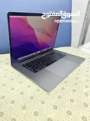  1 MacBook Pro A1990 2019 i7 4gb Radeon