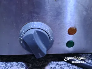  9 عدة وافل وكريب و ماكينة بوظة على الصاج وثلاجة ومطبخ لاتيه وفلتر ونثريات