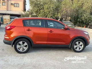  12 KIA SPORTAGE 2011 in excellent condition ***